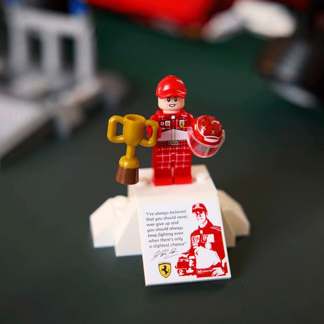 LEGO Icons Ferrari F2004 & Michael Schumacher (11375)