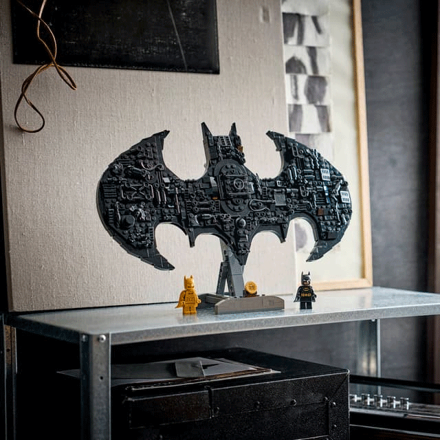 LEGO Super Heroes Batman Logo (76330)