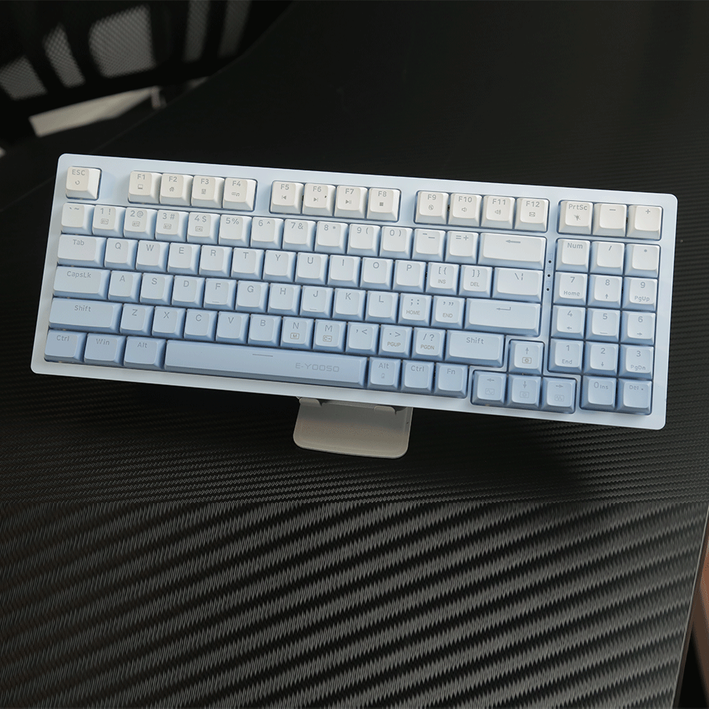 E-Yooso Z-94 Tri-Mode RGB 94 Keys Hot Swappable Mechanical Keyboard Gradiant Blue Linear White Switch