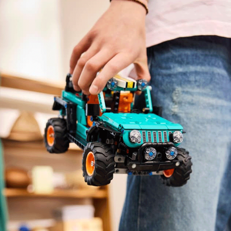 LEGO Technic Jeep Wrangler Rubicon SUV (42227)