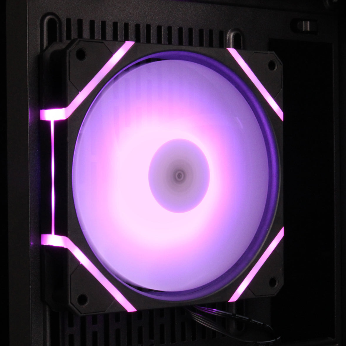 DarkFlash DM12R F ARGB Reverse Blade Cooling Fan