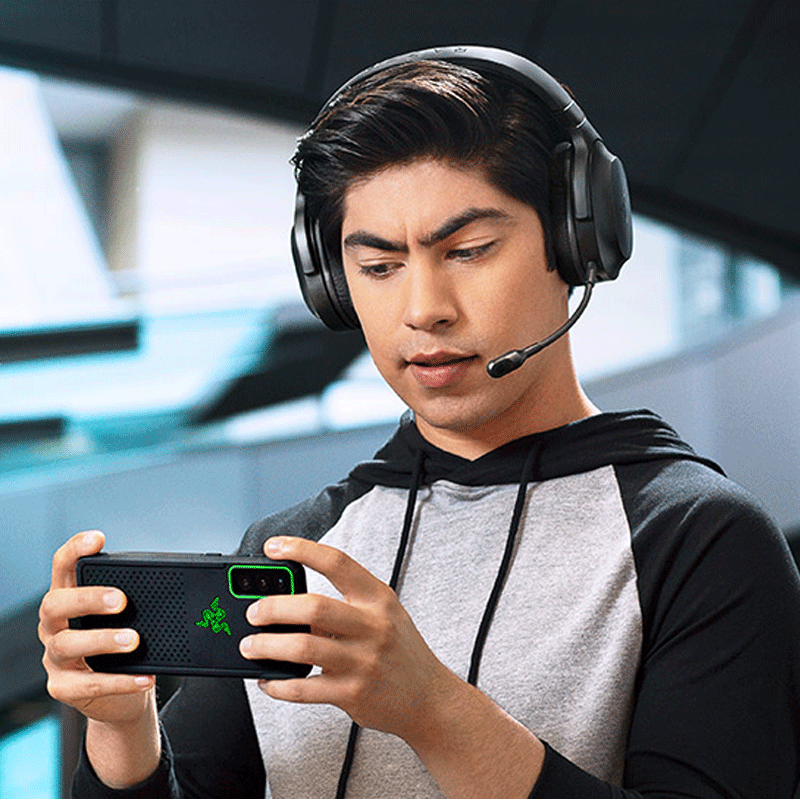 Razer Barracuda X 2022 Wireless Multi-Platform Gaming Headset (Black)